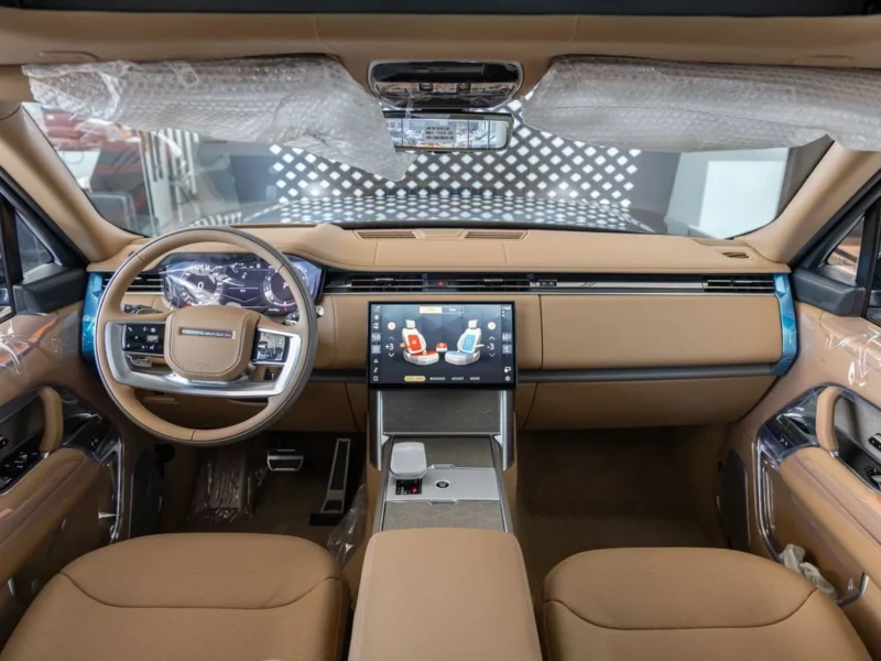 2026 Land Rover Range Rover SV LWB P615 4.4L Twin-Turbo V8 Engine Black Tan SUV GCC