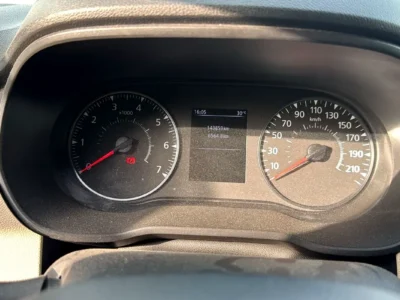 2020 Renault Duster SE 4 Cylinders Petrol Engine Gold Beige SUV GCC Specs Automatic