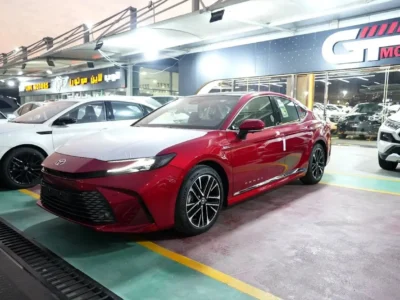 2025 Toyota Camry Lumiere HYBRID 2.5-liter 4-Cylinder Engine Red Tan Sedan GCC Specs Automatic