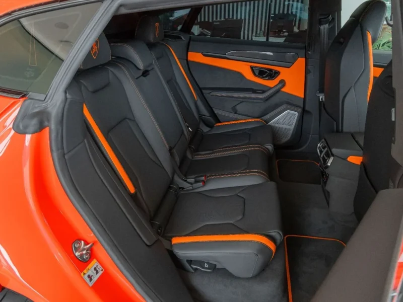 2025 Lamborghini Urus SE 4.0L 8 Cylinders Petrol Engine Orange Black SUV FULL CARBON FIBER