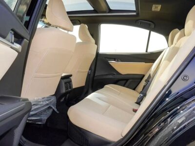 2026 Toyota Camry LE HYBRID 2.5-liter 4-Cylinder Engine Black Beige Sedan GCC Specs Automatic