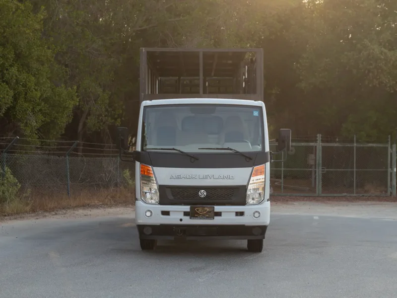 2025 Ashok Leyland Partner LX 3.0L 4 Cylinders Diesel Engine Manual White Beige Truck GCC Specs
