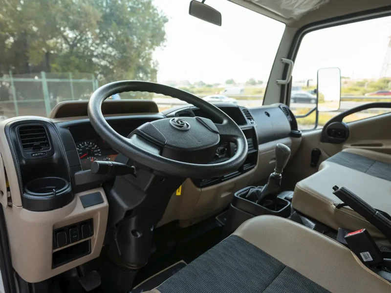 2025 Ashok Leyland Partner LX 3.0L 4 Cylinders Diesel Engine Manual White Beige Truck GCC Specs