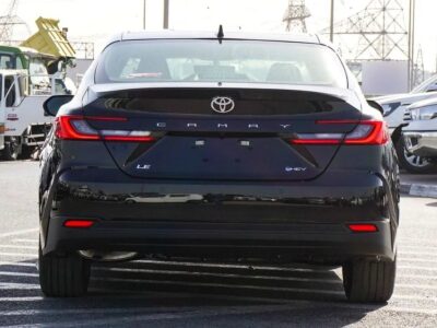 2026 Toyota Camry LE HYBRID 2.5-liter 4-Cylinder Engine Black Beige Sedan GCC Specs Automatic
