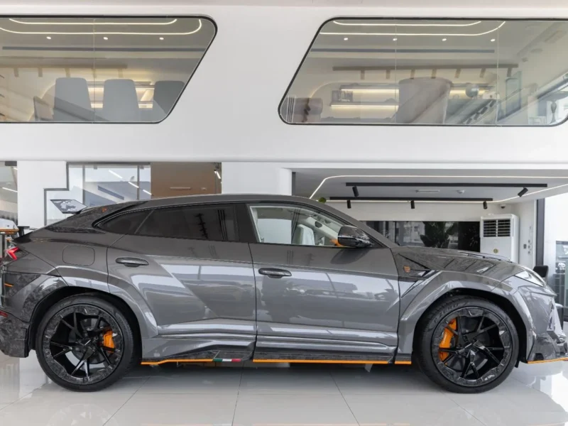 2023 LAMBORGHINI URUS S MANSORY VENATUS S KIT 4.0L Twin-Turbocharged V8 Grey White SUV