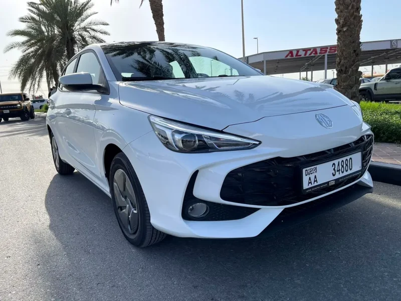 2024 MG MG3 Standard 4 Cylinders Petrol Engine White Grey Hatchback GCC Specs Automatic