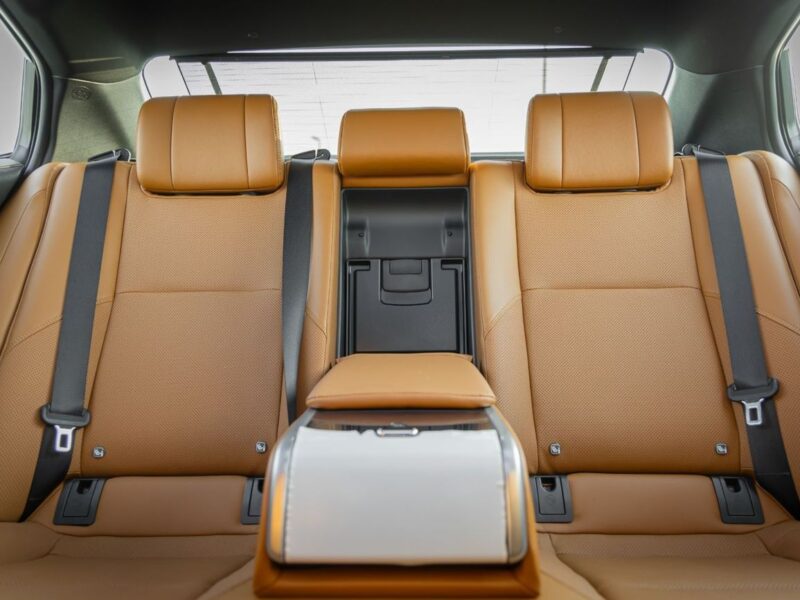 2026 Toyota Camry LUMIERE 2.5 Litres 4 Cylinders Hybrid Engine White Tan Sedan GCC Specs