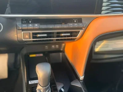 2026 Toyota Camry GLE SPORT 2.5 litres 4 Cylinders Petrol Engine Black Tan Sedan GCC Specification