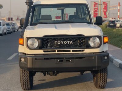 2026 Toyota Land Cruiser 70 Hard Top LC 78 4.0L 6 Cylinders Petrol Engine White Blue SUV