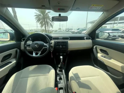 2020 Renault Duster SE 4 Cylinders Petrol Engine Gold Beige SUV GCC Specs Automatic