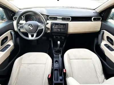 2019 Renault Duster SE 4 Cylinders Petrol Engine Grey Beige SUV GCC Specs Automatic
