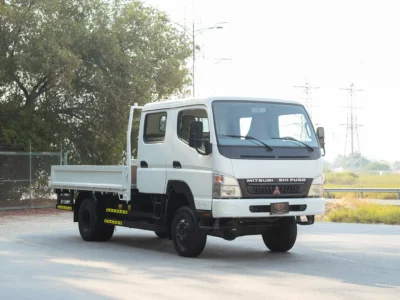 2016 Mitsubishi Canter Double Cabin Cargo Body 4.2L 4 Cylinders Diesel Engine White Grey Truck