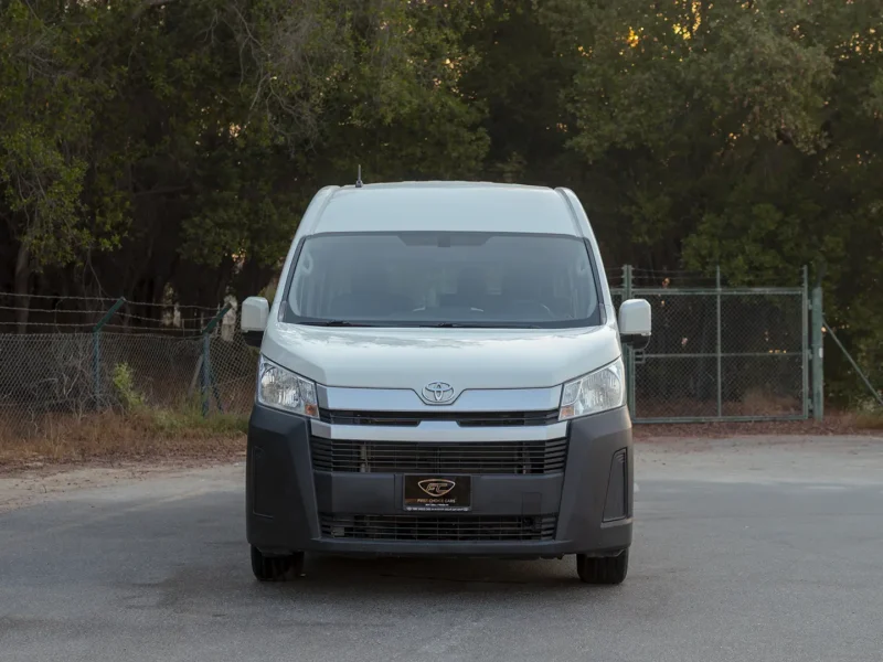 2022 Toyota Hiace GL High Roof 3.5L 6 Cylinders Petrol Engine White Grey Minibus GCC Specs