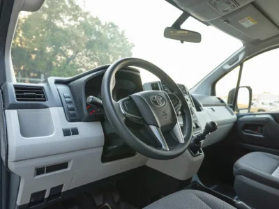 2022 Toyota Hiace GL High Roof 3.5L 6 Cylinders Petrol Engine White Grey Minibus GCC Specs