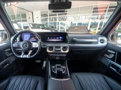 2022 Mercedes-Benz G-Class G 63 AMG 4.0 Litres V8 Biturbo Petrol Engine White Black SUV