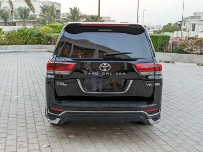2014 Toyota Land Cruiser GXR Facelifted 2026 4.0L V6 Petrol Engine Black Beige SUV GCC