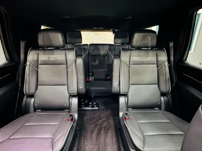 2022 Cadillac Escalade Platinum Luxury 6.2 Litres V8 Petrol Engine Black SUV Automatic