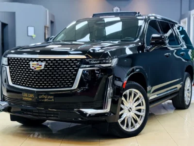 2022 Cadillac Escalade Platinum Luxury 6.2 Litres V8 Petrol Engine Black SUV Automatic