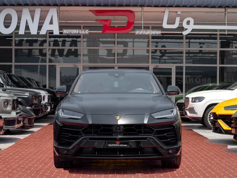 2022 Lamborghini Urus Standard 4.0 Litres V8 Twin-Turbo Petrol Engine Black Brown SUV