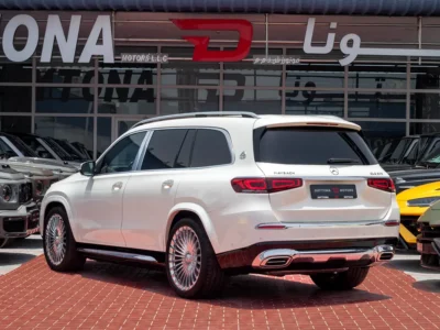 2023 Mercedes-Benz GLS-Class V8 4.0L Twin Turbo Engine White Black SUV Japanese Specs