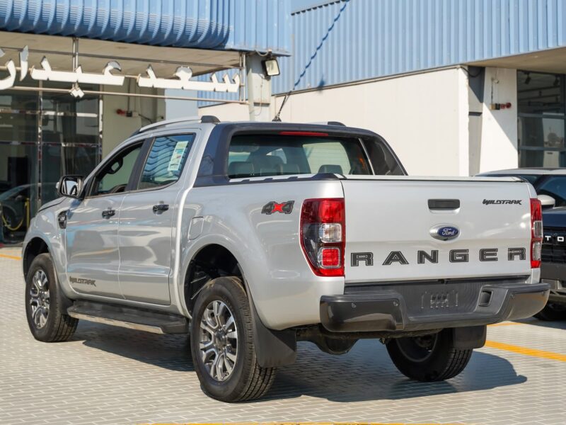 2022 Ford Ranger 2.3-liter EcoBoost Turbocharged 4 Cylinder Engine Silver Beige Pickup Truck