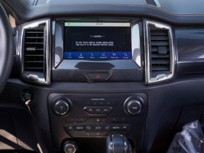 2022 Ford Ranger 2.3-liter EcoBoost Turbocharged 4 Cylinder Engine Silver Beige Pickup Truck