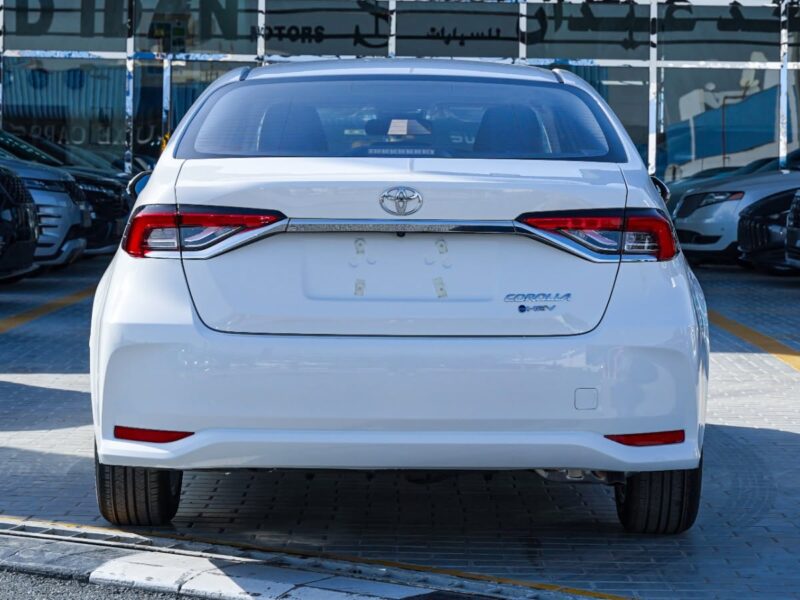 2026 Toyota Corolla 1.5 Litres Petrol Engine White Black Sedan Chinese Specs Automatic