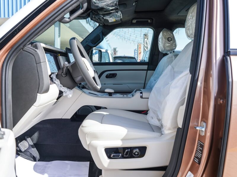 2026 ROX Adamas 1.5L Turbo 4-cylinder Hybrid Engine Gold White SUV GCC Specs Automatic