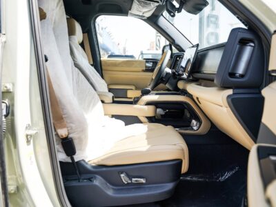 2025 BYD Leopard 5 1.5 Litres Turbo 4 Cylinders Hybrid Engine Beige SUV Automatic