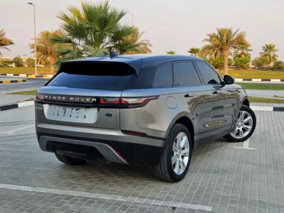2018 Land Rover Range Rover Velar P250 S 2.0L 4 Cylinders Petrol Engine Silver Beige SUV GCC