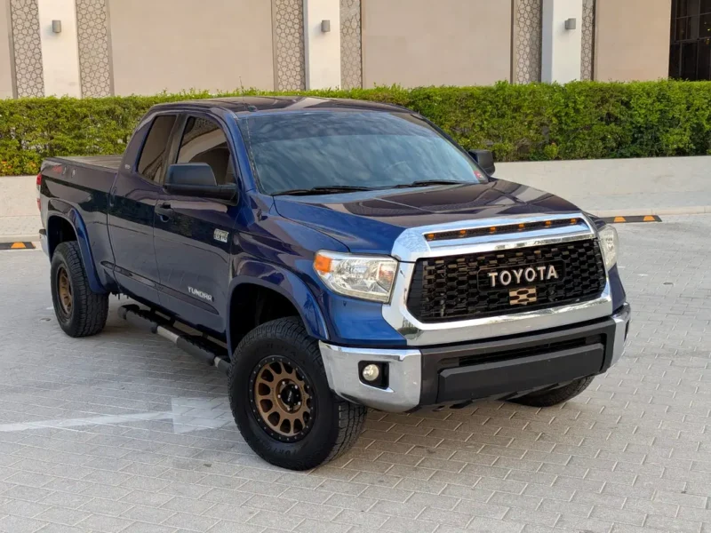 2014 Toyota Tundra SR5 8 Cylinders Petrol Engine Blue Beige Pickup Truck Automatic US Specs