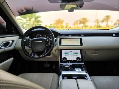 2018 Land Rover Range Rover Velar P250 S 2.0L 4 Cylinders Petrol Engine Silver Beige SUV GCC