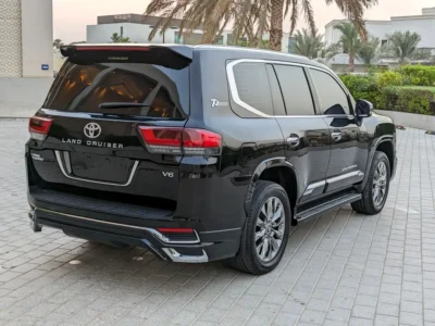 2014 Toyota Land Cruiser GXR Facelifted 2026 4.0L V6 Petrol Engine Black Beige SUV GCC
