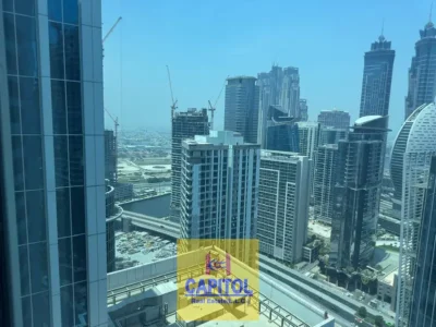 661 sqft Direct from Owner BEAUTIFUL FURNISHED OFFICE WITH OWN WASHROOM AND PANTRY
