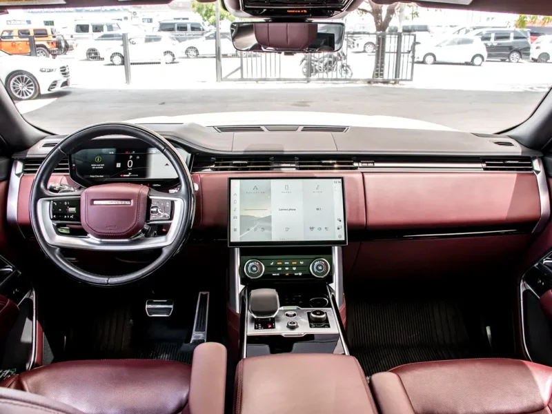2023 Land Rover Range Rover P530 Autobiography 4.4L Twin-Turbo V8 Engine White Black SUV