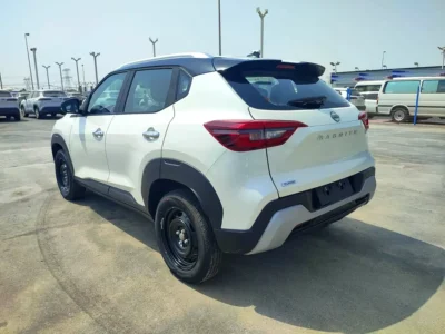 2025 Nissan Magnite S 1.0 Litres 3 Cylinders Petrol Engine White Black Crossover Full Option