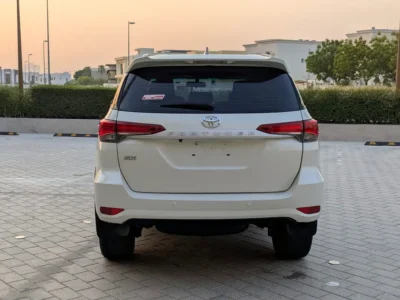 2022 Toyota Fortuner GXR 2.8 Litres 4 Cylinders Diesel Engine White Beige SUV GCC Specs