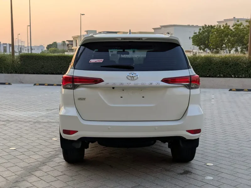 2022 Toyota Fortuner GXR 2.8 Litres 4 Cylinders Diesel Engine White Beige SUV GCC Specs