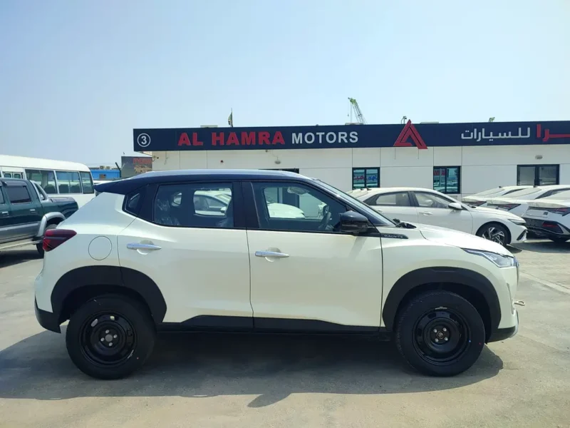 2025 Nissan Magnite S 1.0 Litres 3 Cylinders Petrol Engine White Black Crossover Full Option