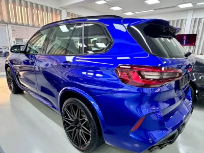 2021 BMW X5 M Competition 4.4L V8 M TwinPower Turbo Engine Blue White SUV GCC Specs