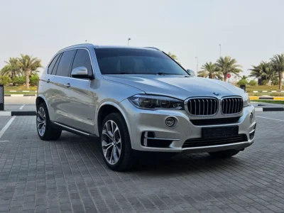 2015 BMW X5 xDrive35i 3.0L inline-6 TwinPower Turbo Engine Silver Brown SUV GCC Specs