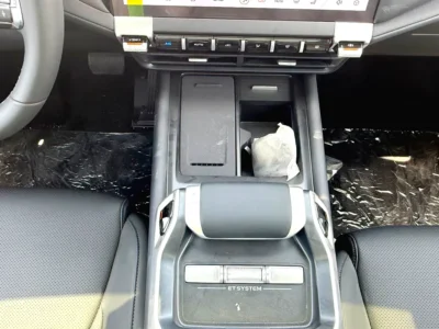 2024 Changan Deepal G318 Flagship 4 Cylinders Engine EREV Black SUV Chinese Specs