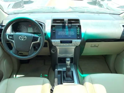 2022 Toyota Prado TXL 4.0 Litres V6 Petrol Engine Grey Beige SUV GCC Specs Excellent Condition