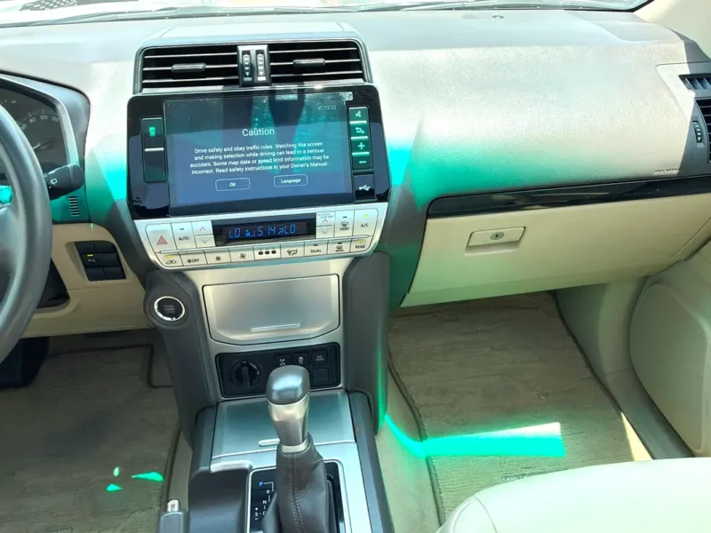 2022 Toyota Prado TXL 4.0 Litres V6 Petrol Engine Grey Beige SUV GCC Specs Excellent Condition