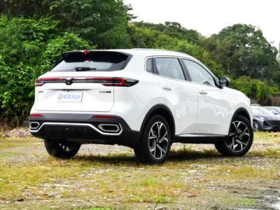 2026 Changan CS55 Plus Premium 4 Cylinders Petrol Engine White Black SUV Chinese Specs