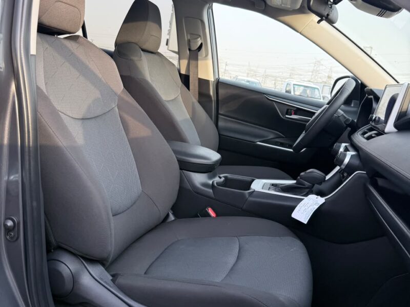 2025 TOYOTA RAV 4 XLE 2.5 Litres V4 Petrol Engine Grey Black SUV American Specs Full Option