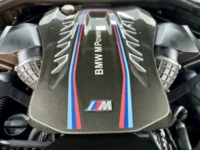 2021 BMW X5 M Competition 4.4L V8 M TwinPower Turbo Engine Blue White SUV GCC Specs