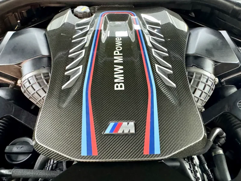 2021 BMW X5 M Competition 4.4L V8 M TwinPower Turbo Engine Blue White SUV GCC Specs
