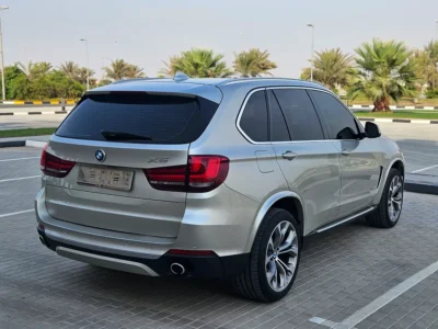 2015 BMW X5 xDrive35i 3.0L inline-6 TwinPower Turbo Engine Silver Brown SUV GCC Specs