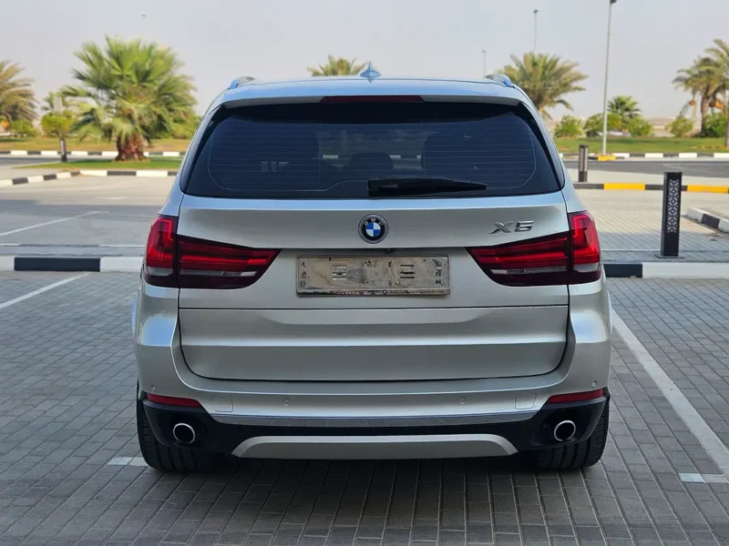 2015 BMW X5 xDrive35i 3.0L inline-6 TwinPower Turbo Engine Silver Brown SUV GCC Specs